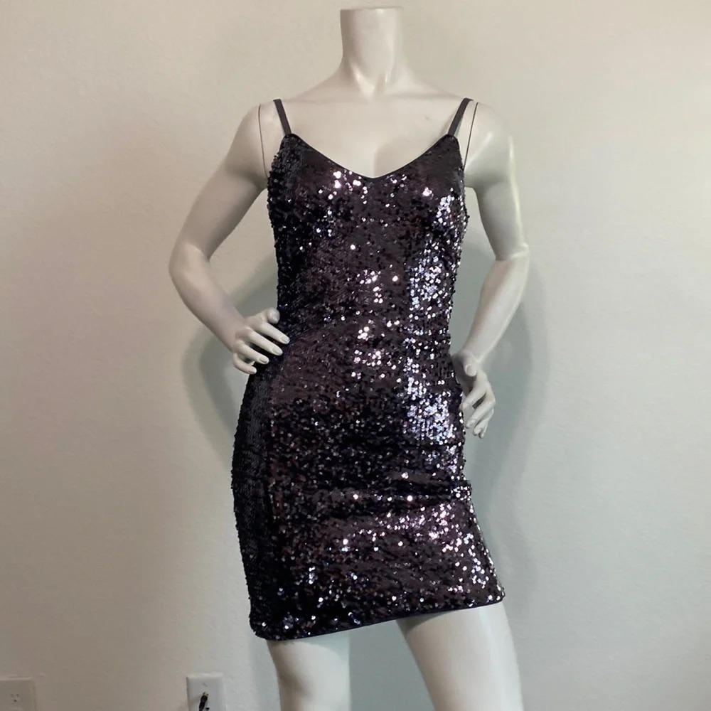 Lulus Purple Iridescent Sequin V-Neck Adjustable Strap Mini Dress Size XS